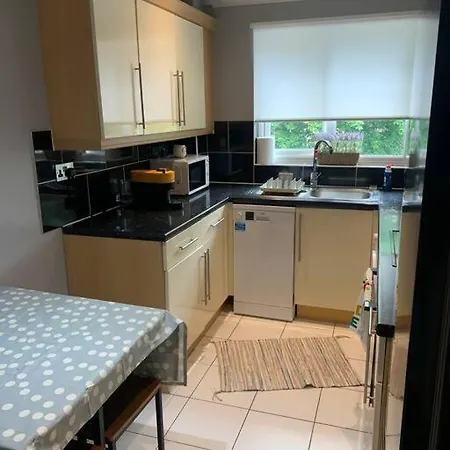Cosy One Bed Flat Free Parking Apartment Send Exterior photo